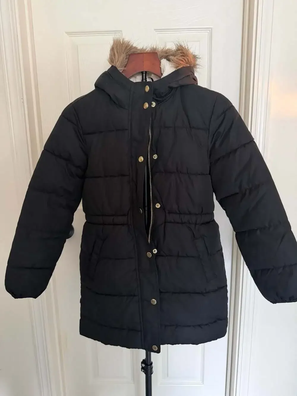Old Navy Girls Black Hooded Puffer Coat with Faux Fur Trim Size L 10-12